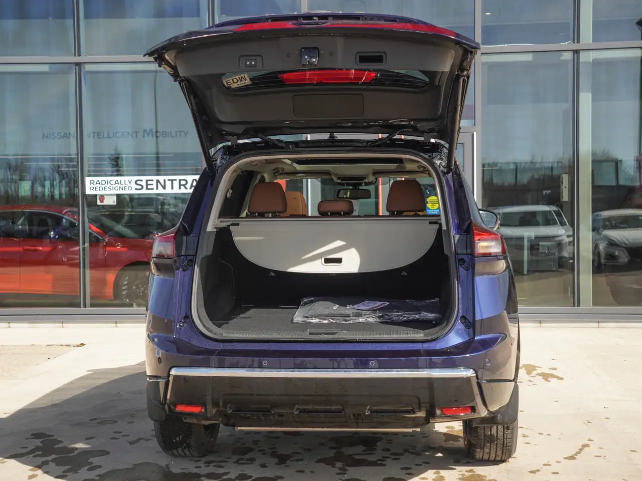 Nissan Rogue снимка Nissan Rogue