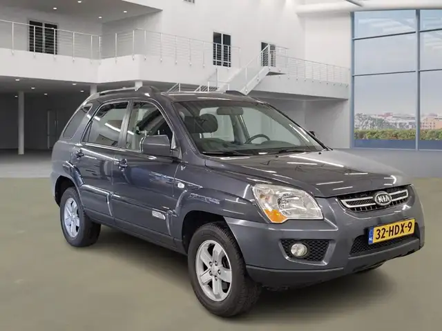Kia Sportage view 2