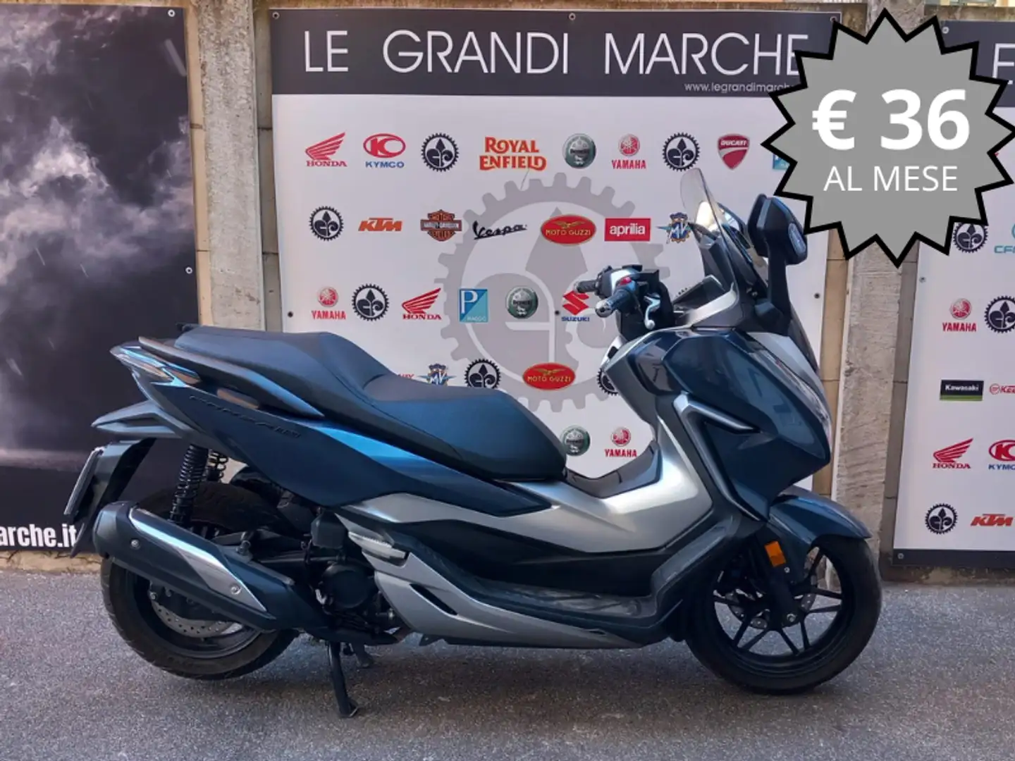 Honda Forza 300 - 1