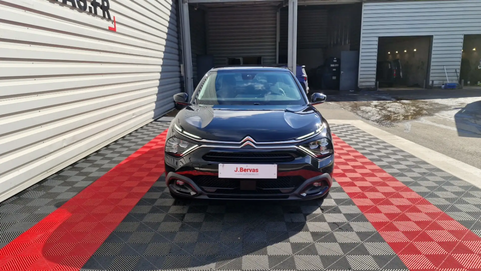 Citroen C4 PureTech 130 BVM6 PLUS Noir - 2