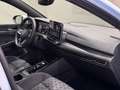 Volkswagen Golf R-Line 1.5 eTSI DSG | MATRIX NAVI PANO AHK Blau - thumbnail 25