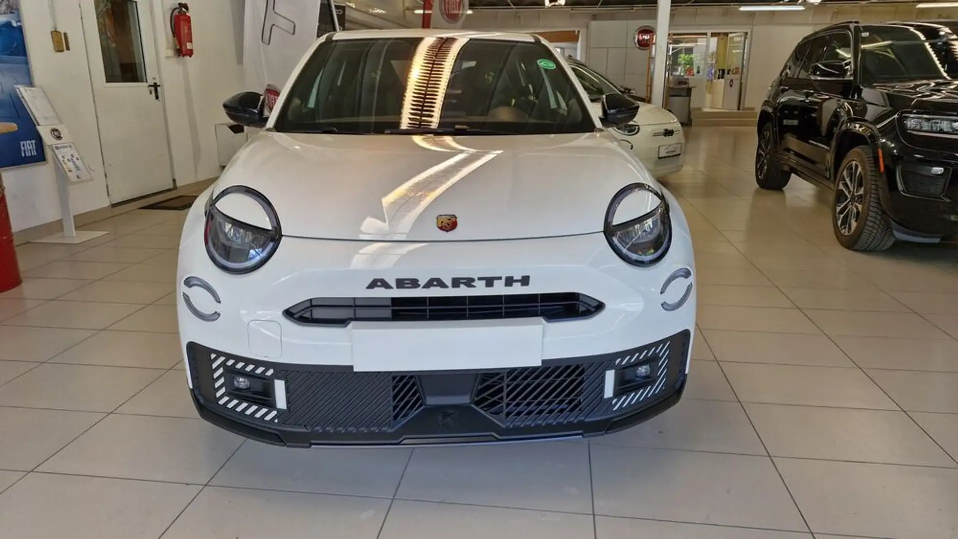 Abarth 600e Abarth Turismo Weiß - 2