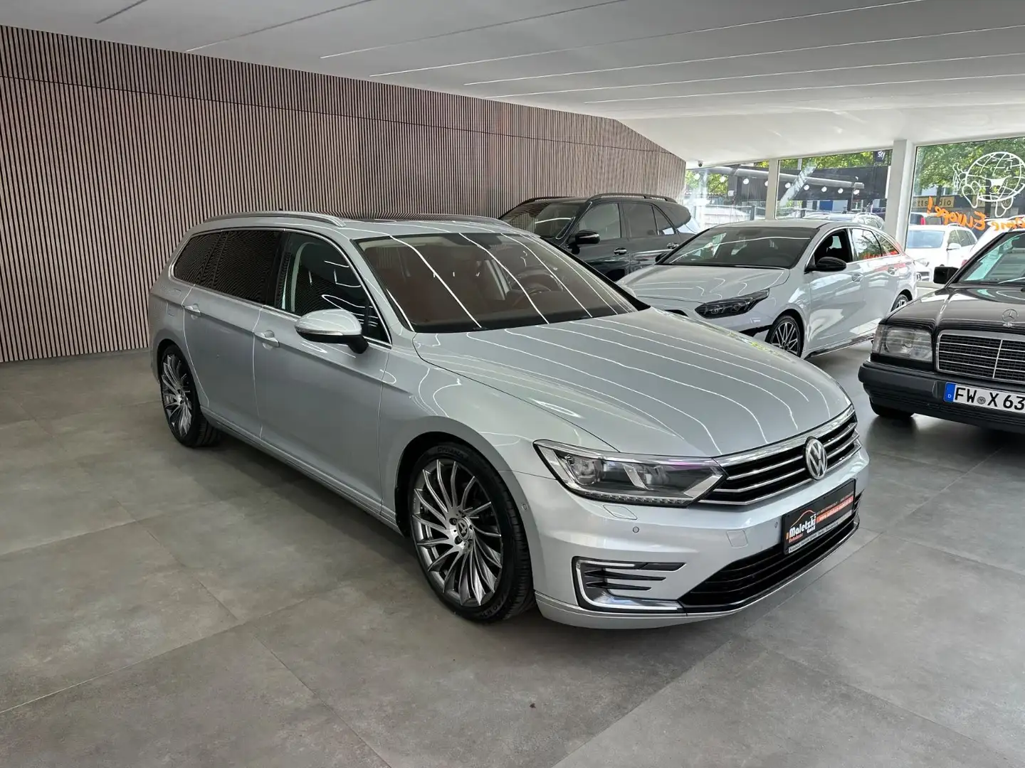 Volkswagen Passat Variant Passat 1.5 TSI Variant Comfortline*ACC*AppleCar* Argent - 1