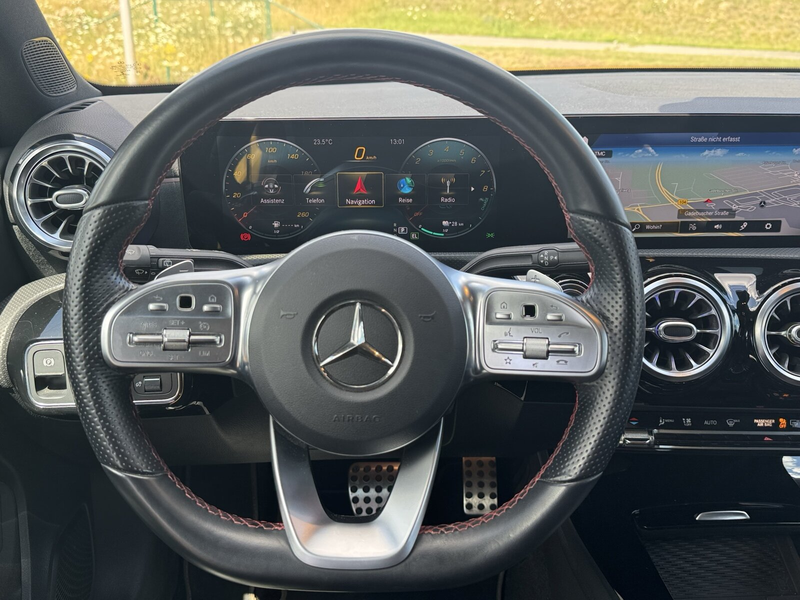 Mercedes-Benz A 250 A 250 e AMG Line/Navi/Pano.-Dach/Styling/Autom. — photo 13