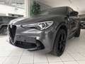 Alfa Romeo Stelvio Quadrifoglio Q4 Grau - thumbnail 2