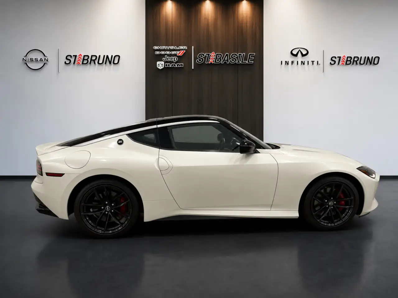 Nissan Z photo Nissan Z