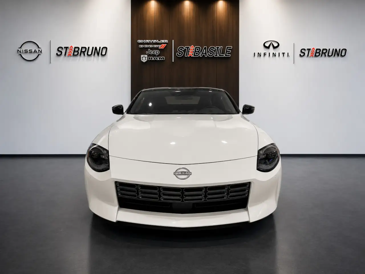 Nissan Z photo Nissan Z