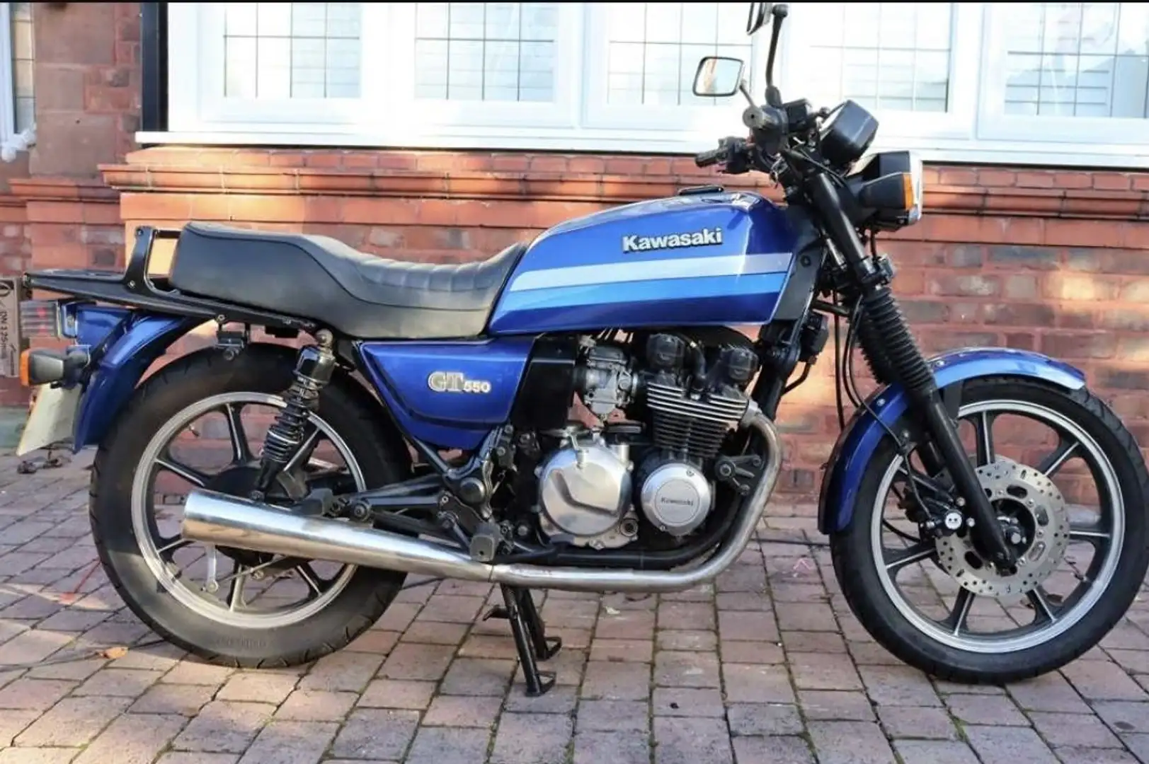 Kawasaki GT 550 Blauw - 2