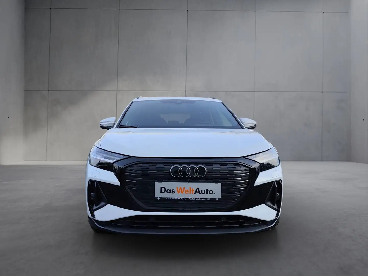 Audi Q4 e-tron Audi Q4 45 e-tron quattro Weiß - 2