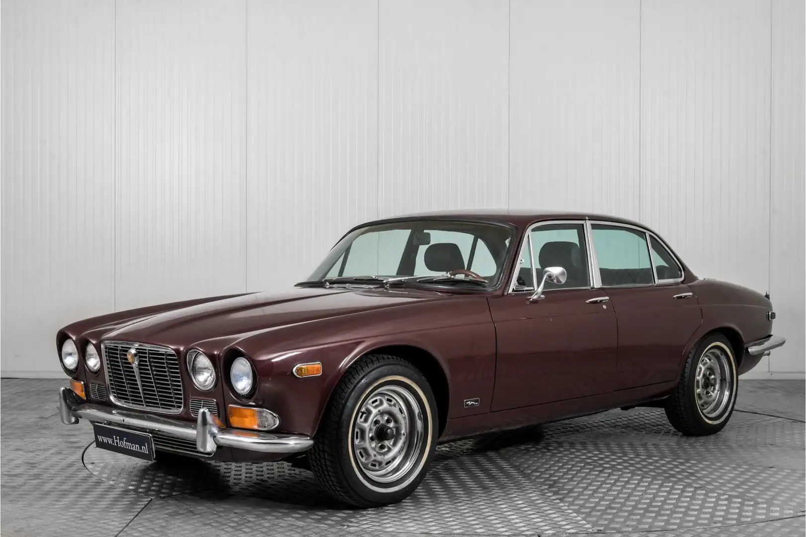 Jaguar XJ 4.2 Series I Automaat . Rot - 1