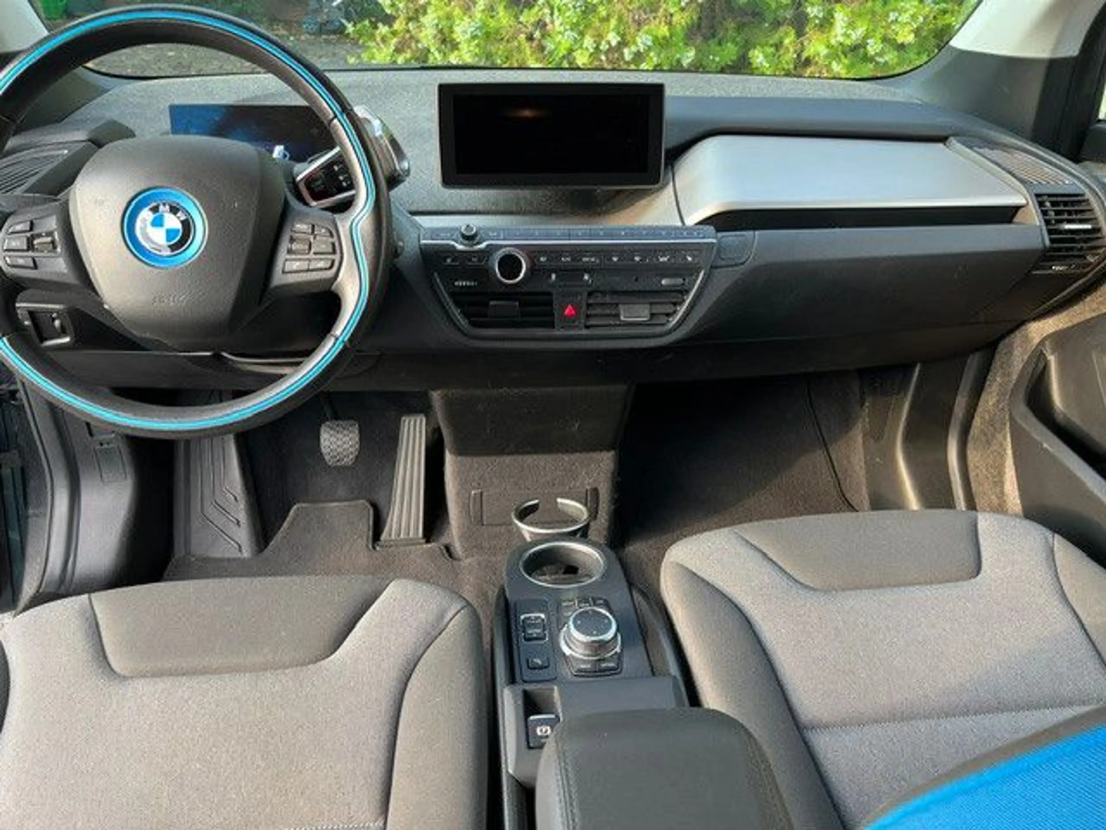 BMW i3 125KW 170PS /Sportpaket / Navi/PDC-Kamera/SH — photo 11