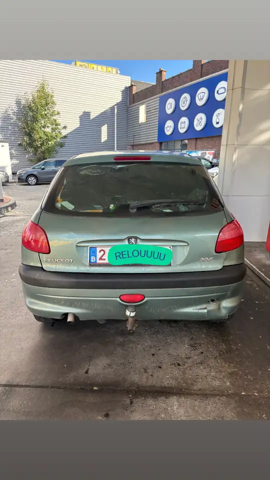 Peugeot 206