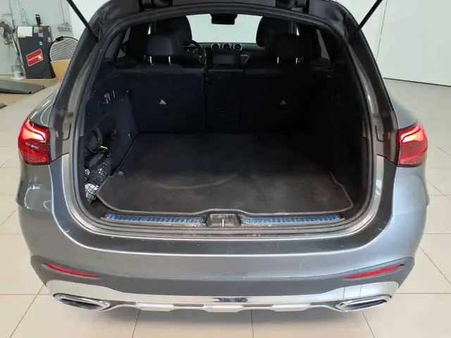 Mercedes-Benz GLC view 15