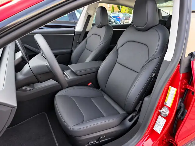 Tesla Model 3 view 9