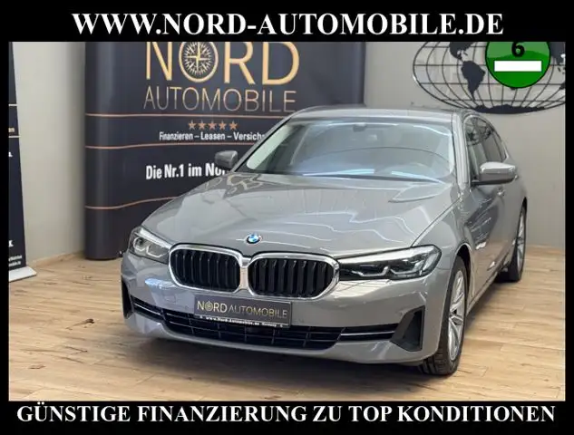 BMW 530 d Lim. xDrive *LED*AHK*ParkAss*Leder*LiveCP*