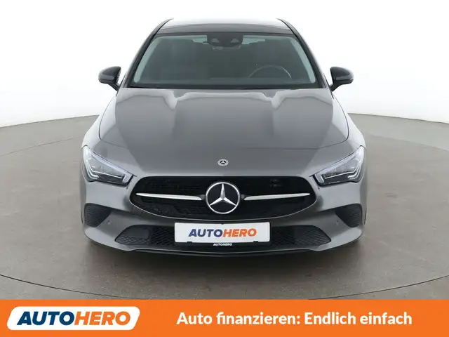 Mercedes-Benz Cla view 9