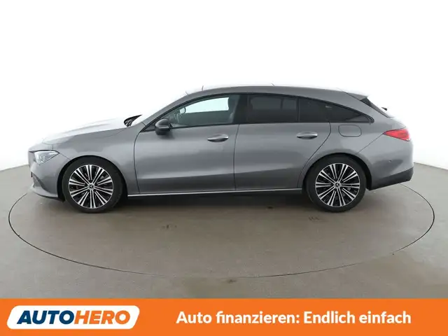 Mercedes-Benz Cla view 3
