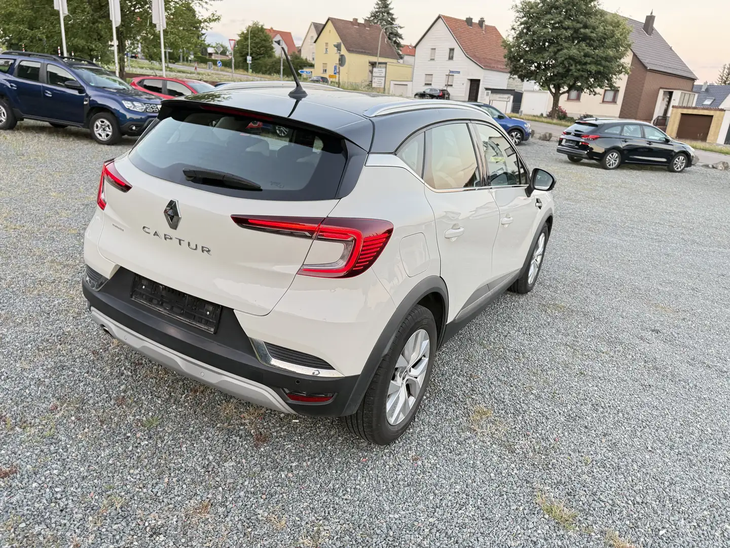Renault Captur Intens Weiß - 2