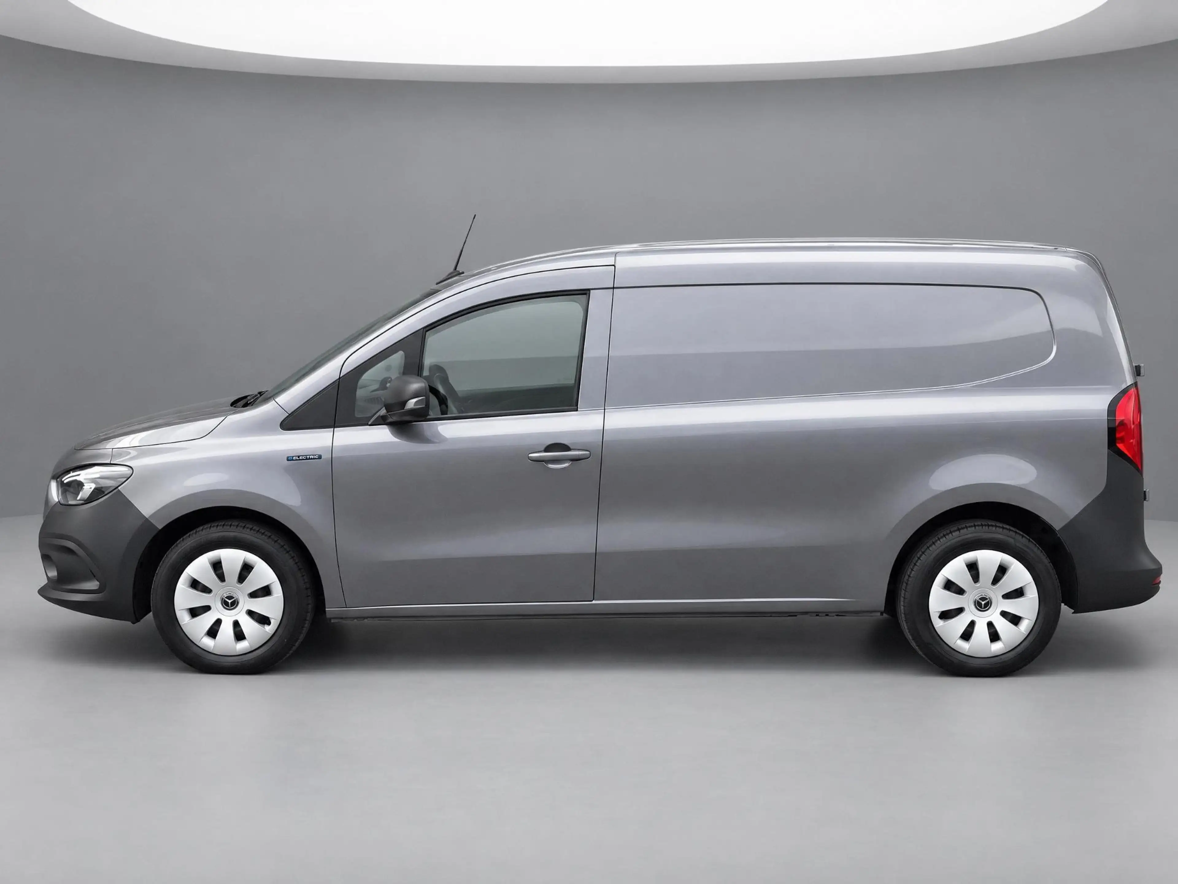 Mercedes-Benz Citan eCitan L2 Pro 51 kWh — photo 3