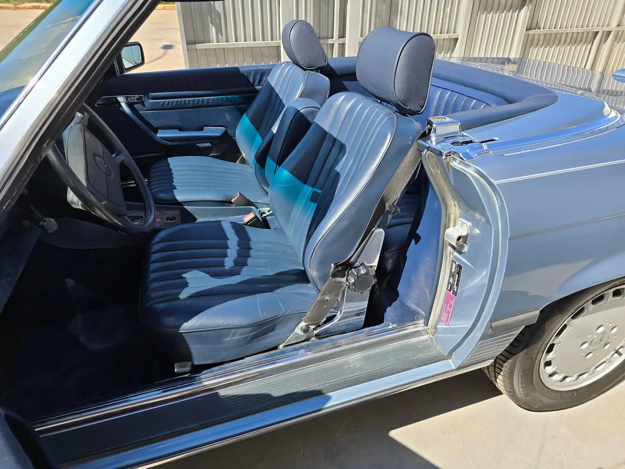Mercedes-Benz SL 560 560SL Traumhafter Zustand und tolle Farbkombi, foto 9