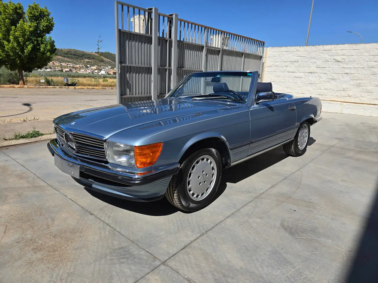 Mercedes-Benz SL 560 560SL Traumhafter Zustand und tolle Farbkombi, foto 6