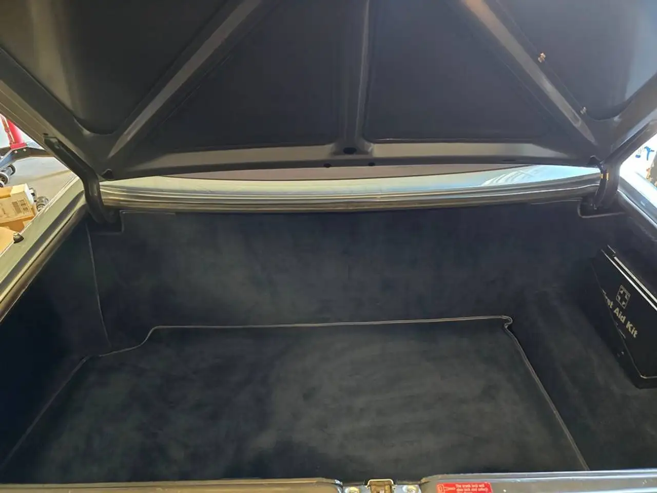 Mercedes-Benz SL 560 560SL Traumhafter Zustand und tolle Farbkombi, foto 11