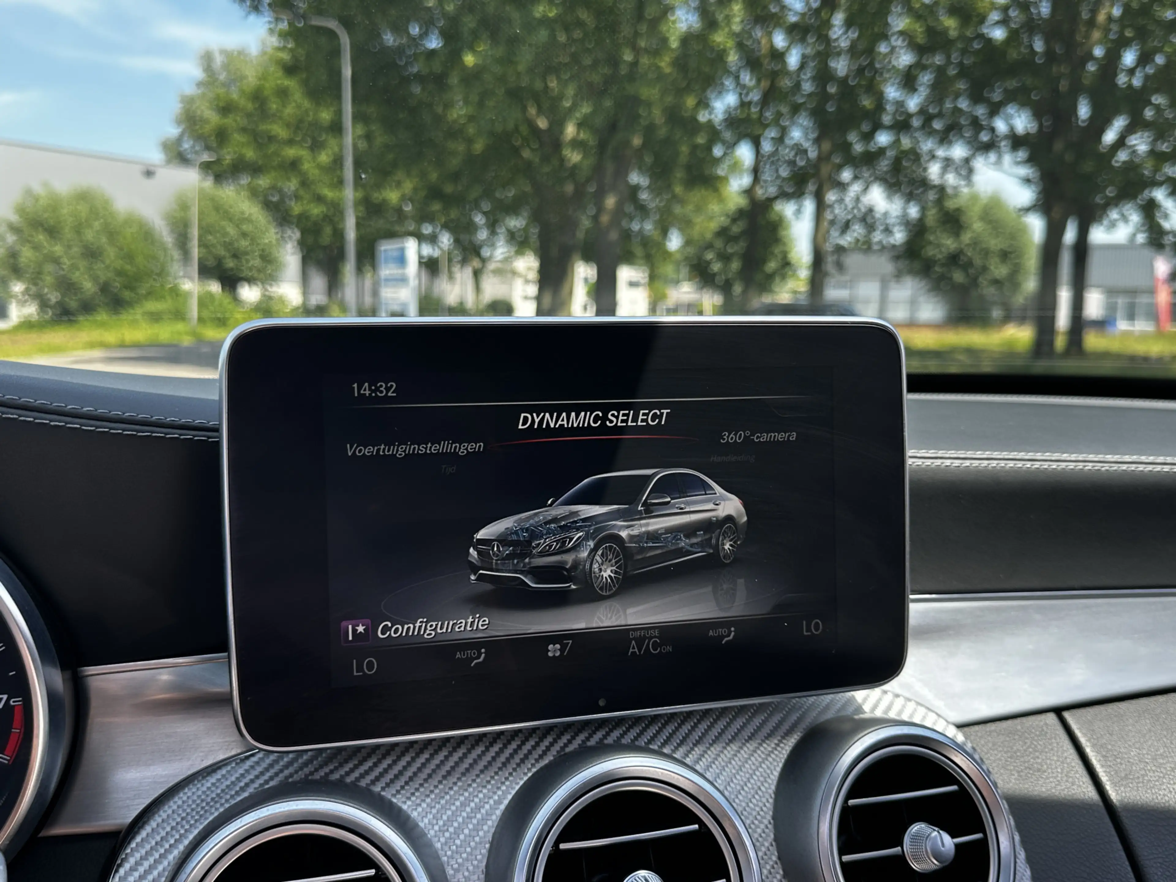Mercedes-Benz C 63 AMG S |SCHAALSTOELEN|PANO|BURMESTER|360°|SPORT UITLAAT — photo 38