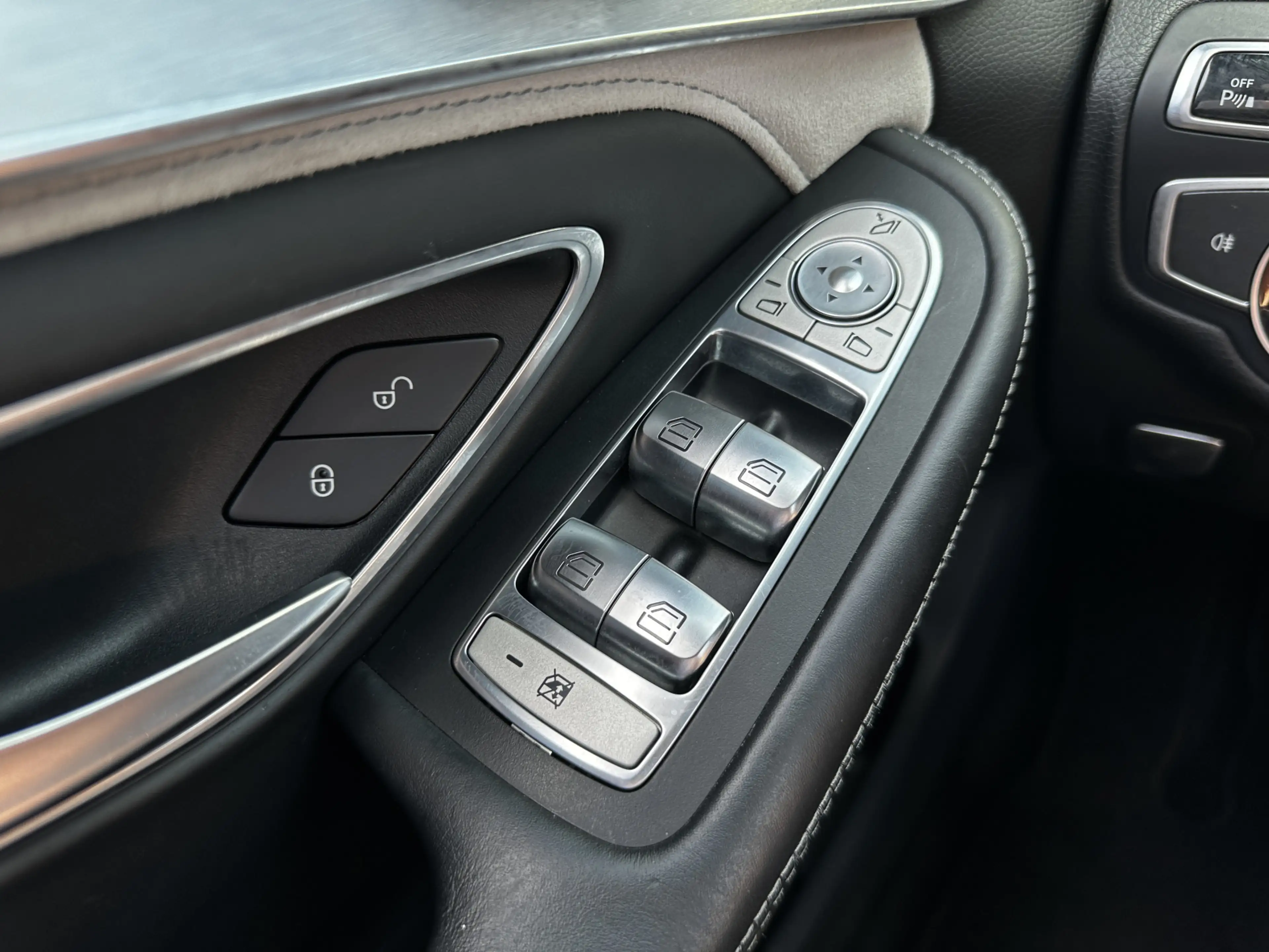 Mercedes-Benz C 63 AMG S |SCHAALSTOELEN|PANO|BURMESTER|360°|SPORT UITLAAT — photo 23