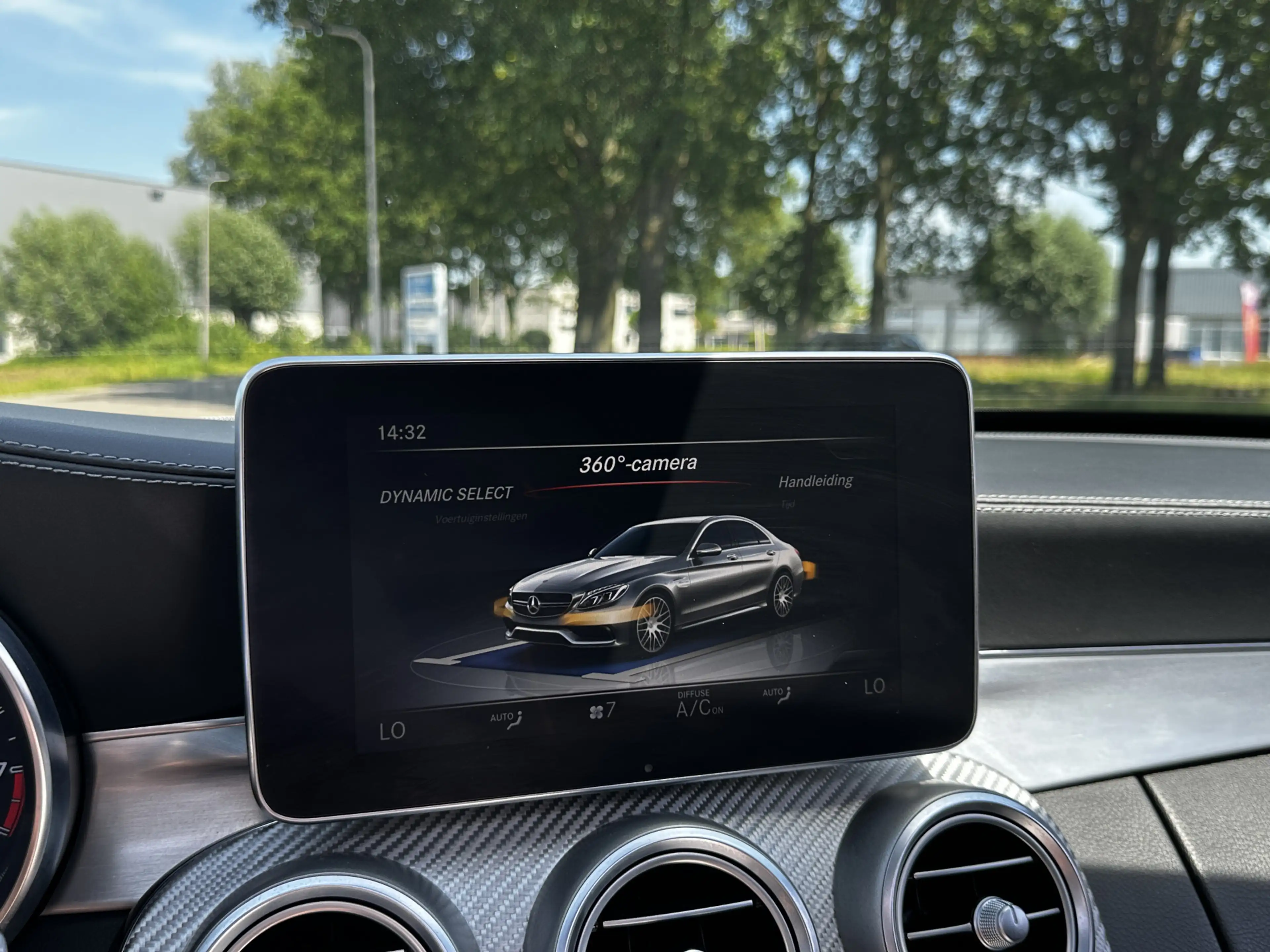 Mercedes-Benz C 63 AMG S |SCHAALSTOELEN|PANO|BURMESTER|360°|SPORT UITLAAT — photo 37