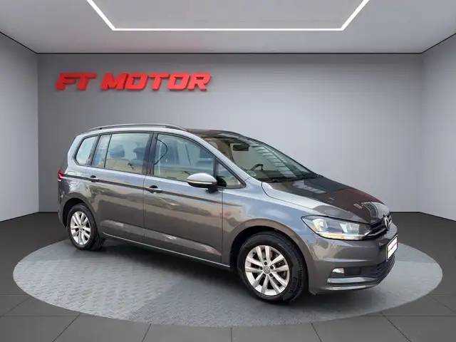 Volkswagen Touran 1.6TDI Business and Navi 85kW RAC