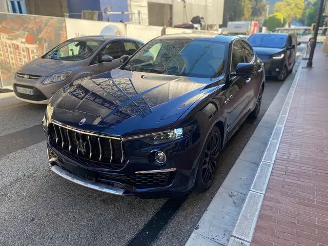 Maserati Levante Levante 3.0 V6 Bi-Turbo 430 S Q4 Royale