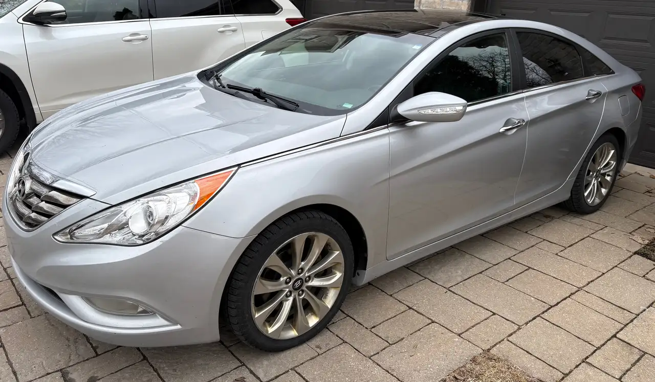 2013 Hyundai SONATA