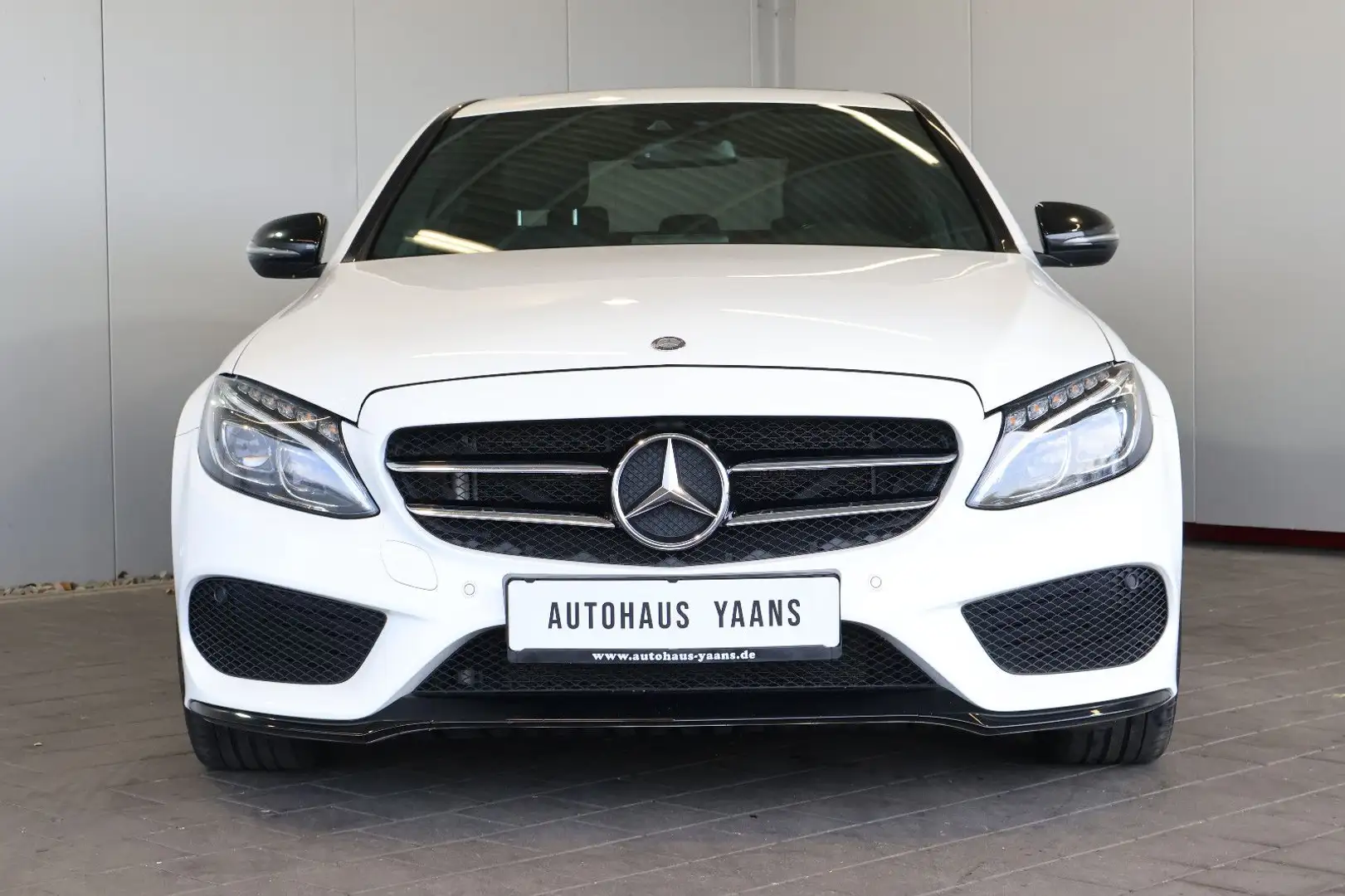 Mercedes-Benz C 220 d 4Matic AMG NIGHT+BURM.+KAM+LED+GSD+19" Blanc - 2