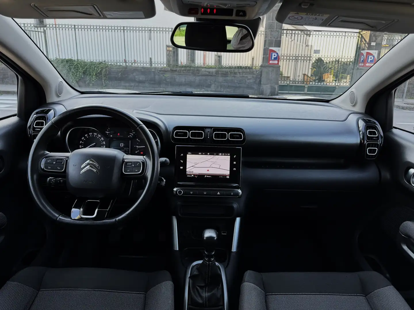 Citroen C3 Aircross 1.5 BlueHDi Shine S&S 102CV IVA ESPOSTA Grigio - 2