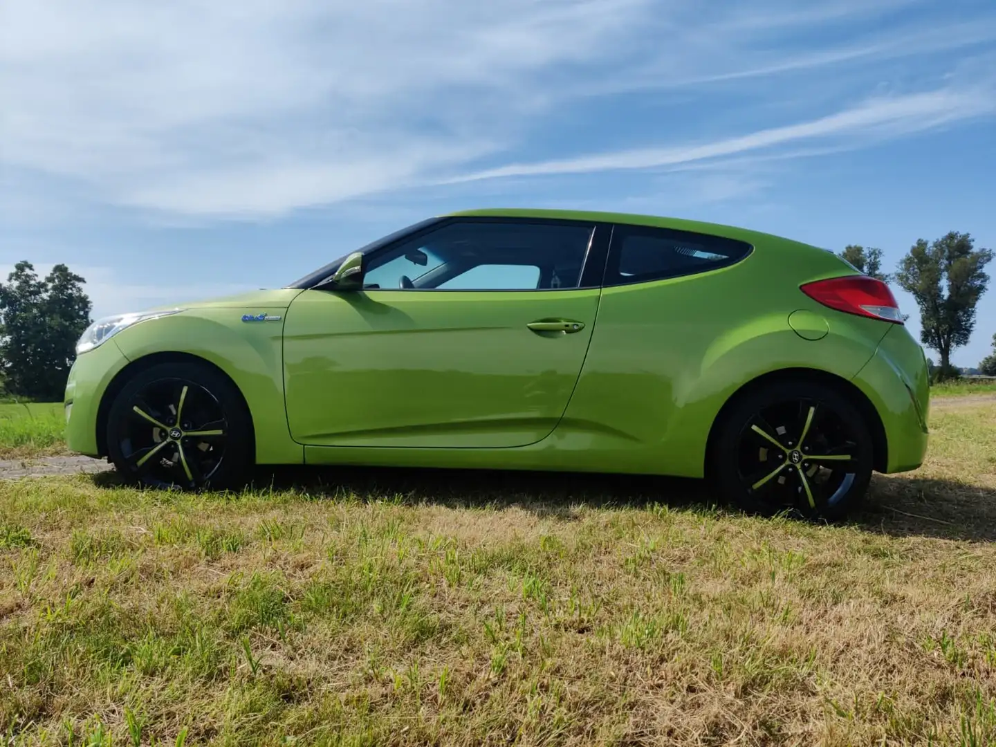 Hyundai VELOSTER 1.6 GDI i-Catcher Grün - 2