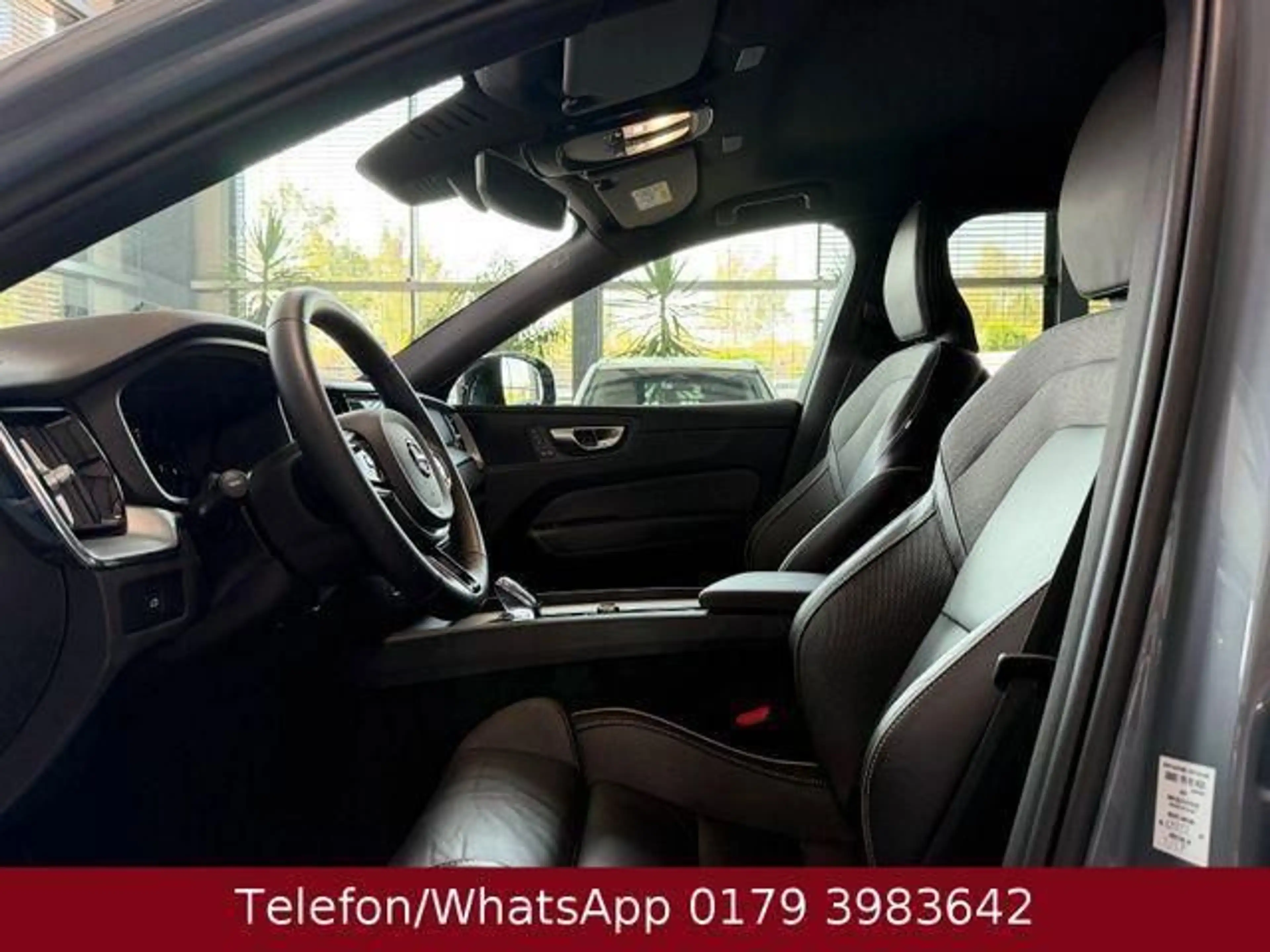 Volvo XC60 Plus Dark AWD 184 kW (250 PS), Automatik... — photo 10