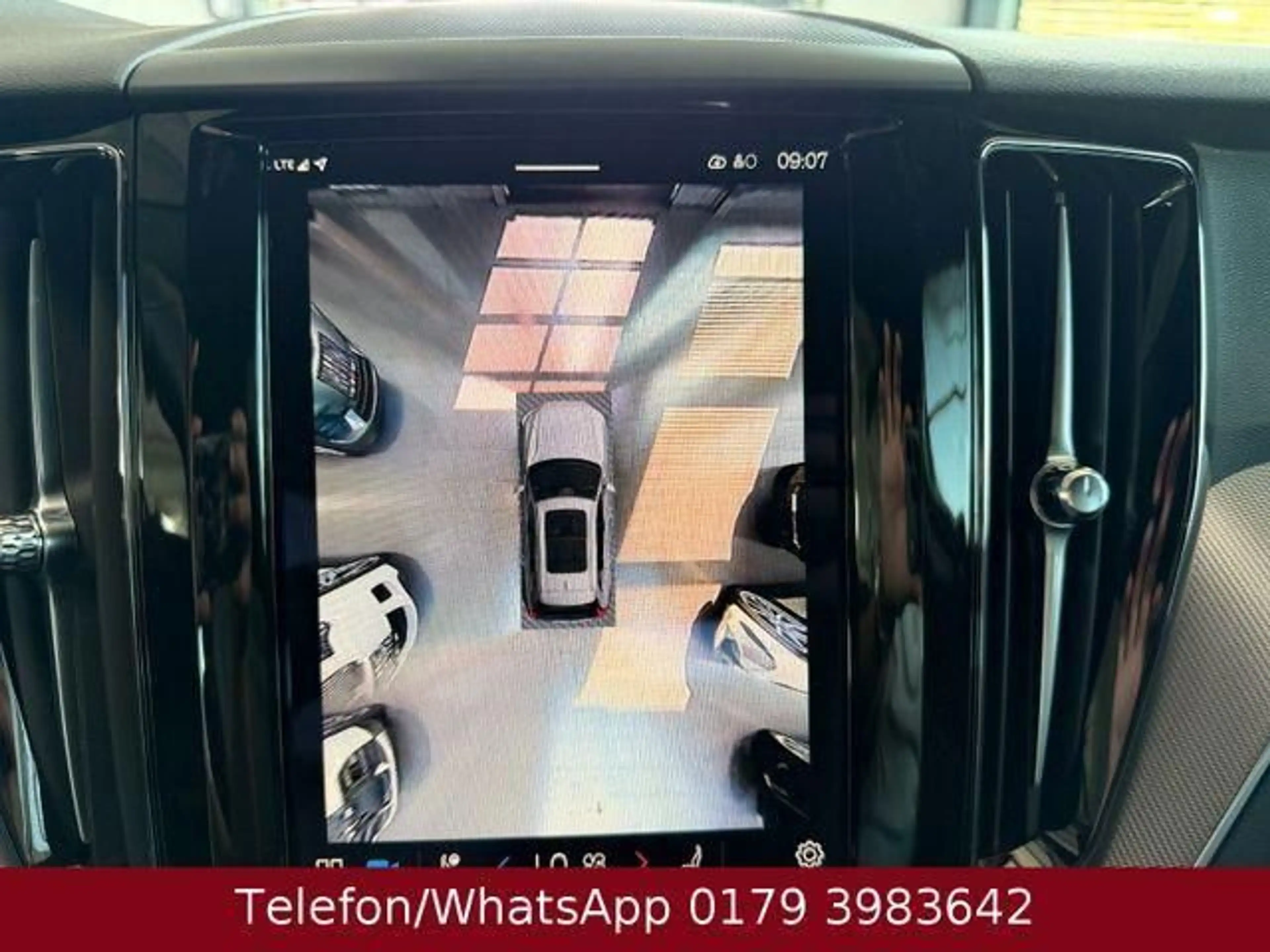 Volvo XC60 Plus Dark AWD 184 kW (250 PS), Automatik... — photo 14