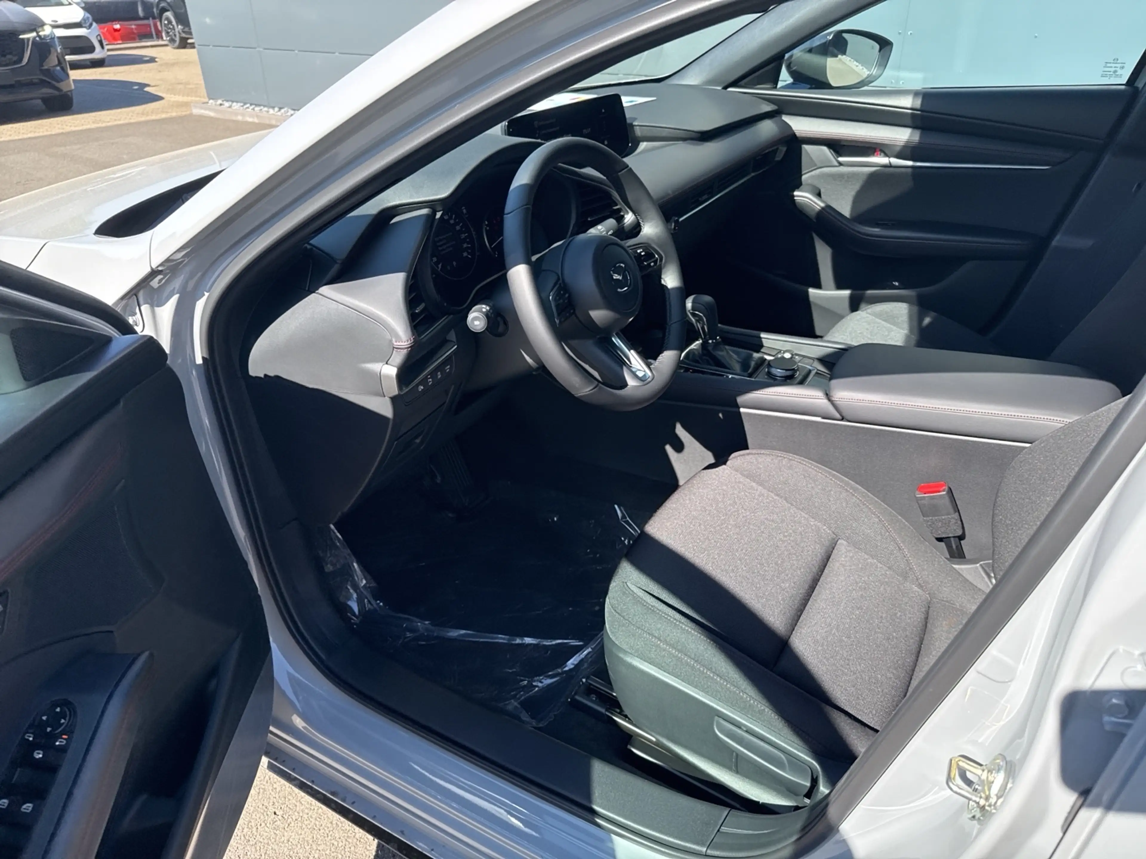 Mazda 3 Homura 140 Automatik Metallic — photo 9