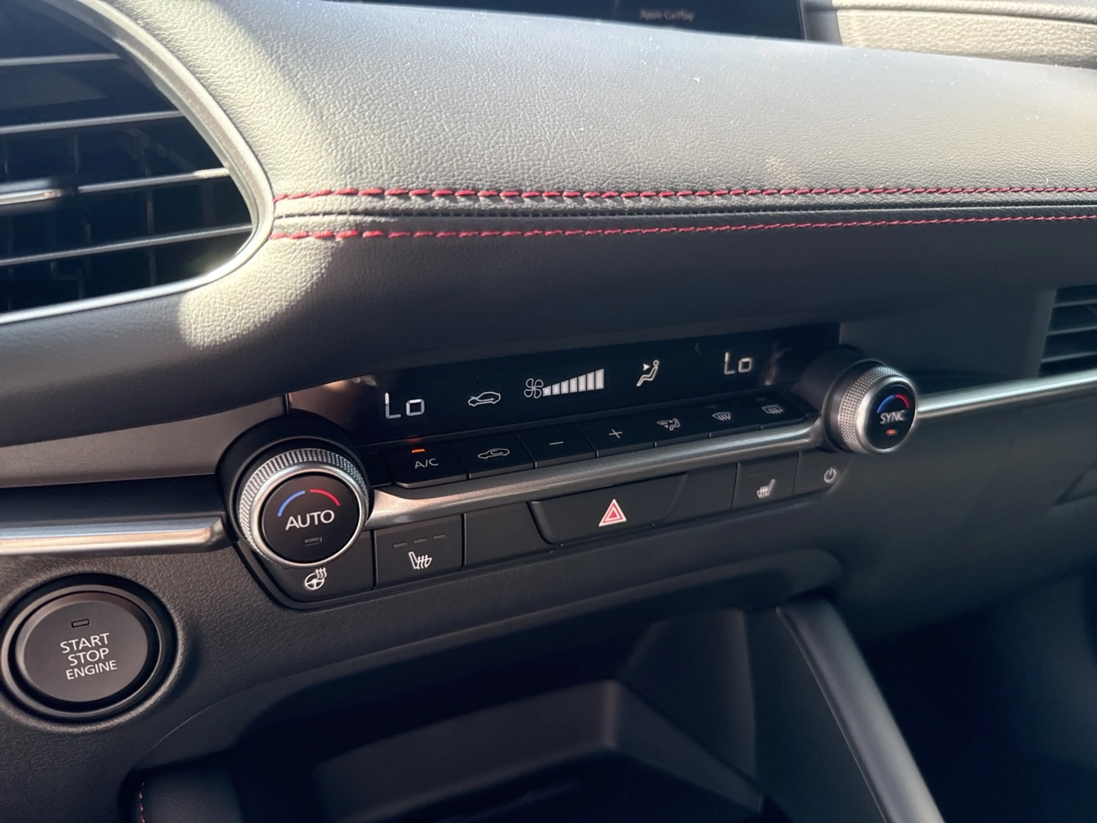 Mazda 3 Homura 140 Automatik Metallic — photo 12