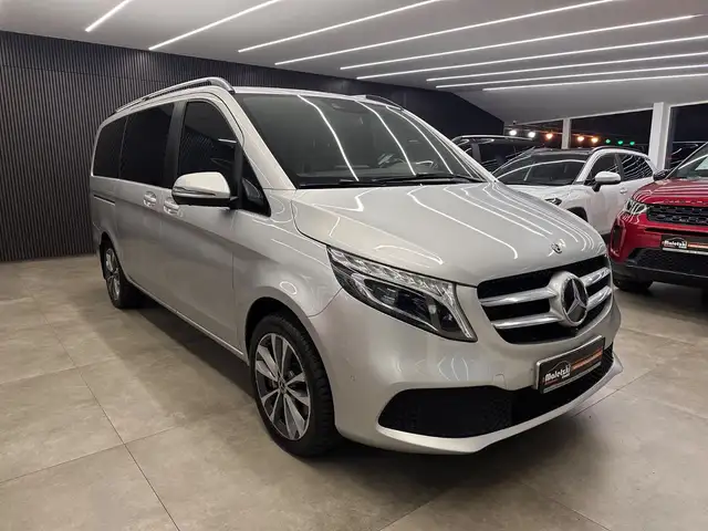 Mercedes-Benz V 300 d 4MATIC lang*Distronic*360°*Burmester*AHK*