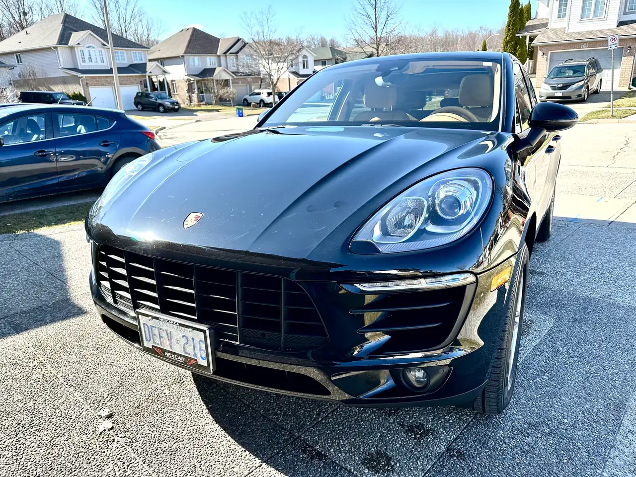 2017 Porsche Macan