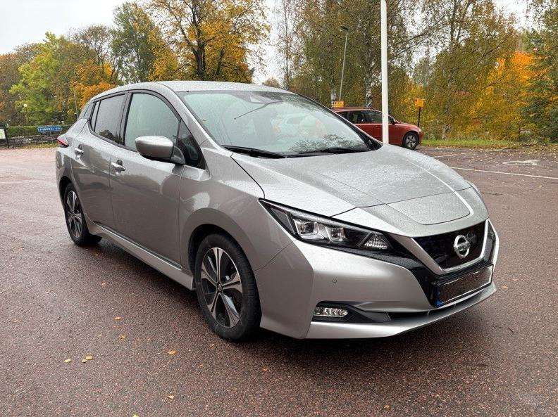 Second hand Nissan Leaf 