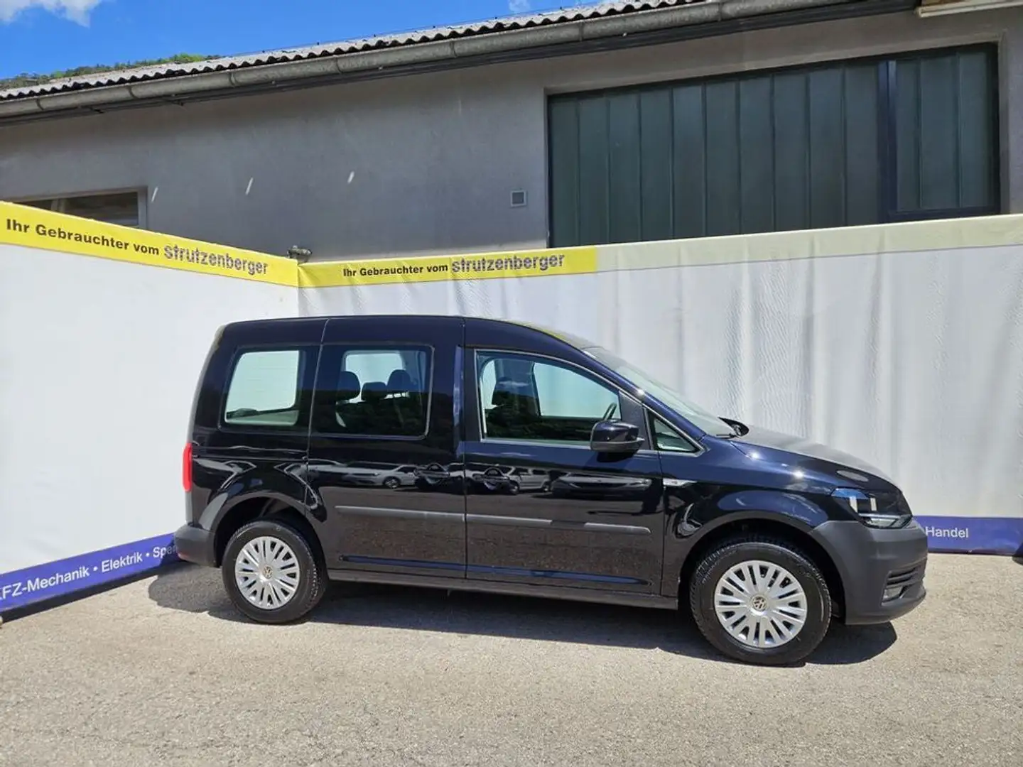 Volkswagen Caddy Austria Plus 2,0 TDI 75KW Tempomat Schwarz - 1