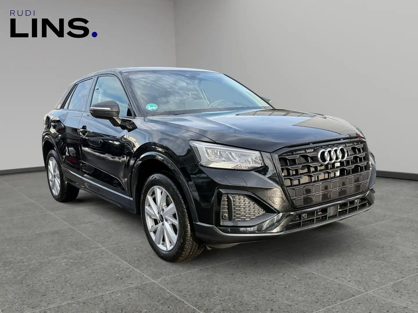 Audi Q2 30 TFSI admired Schwarz - 2