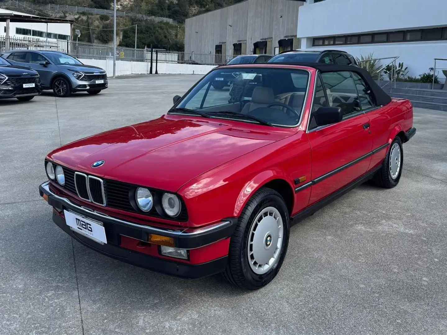 BMW 320 320i Cabrio L Rosso - 2