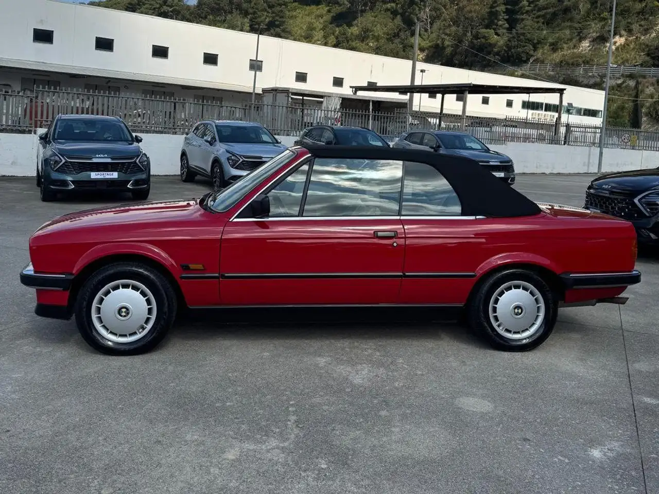 BMW 320i Cabrio L, foto 3