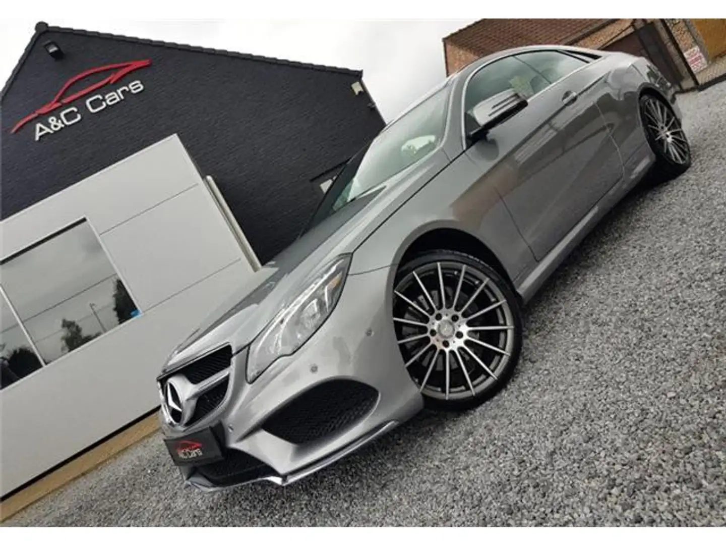 Mercedes-Benz E 220 AMG - Pano - Navi Grigio - 1