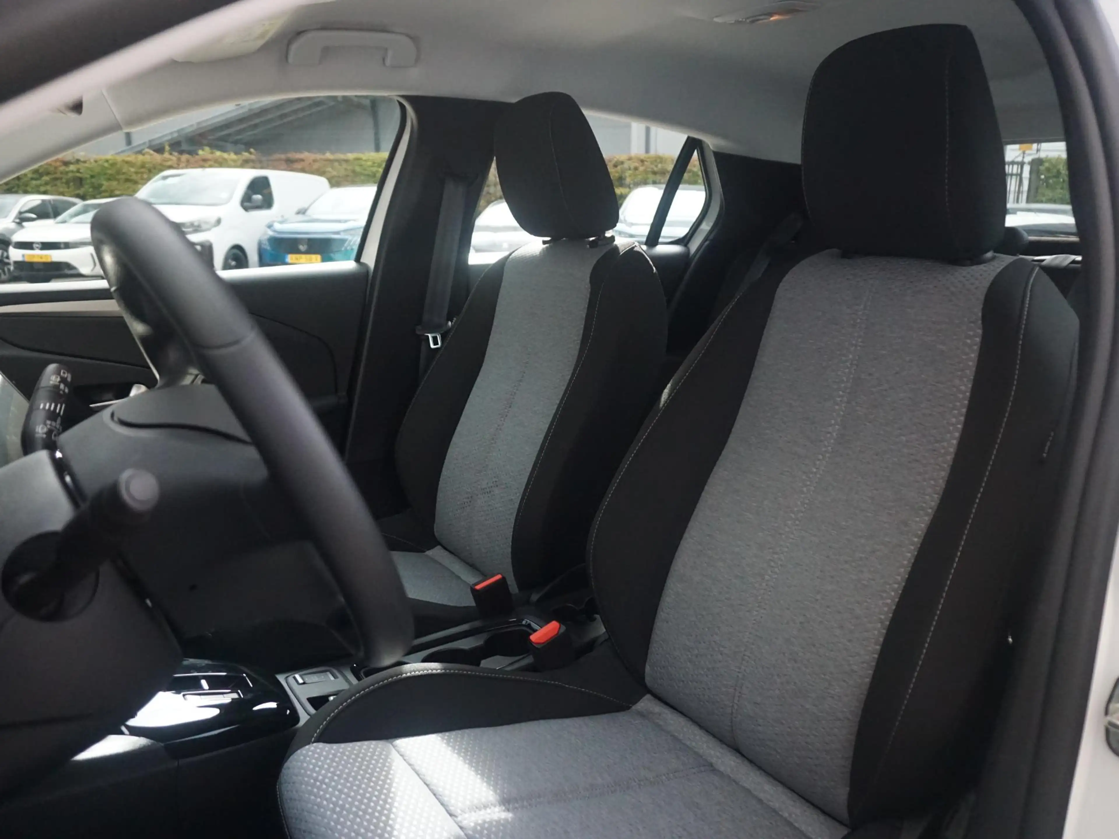 Opel Corsa-e Electric Long Range Business Edition 51 kWh Warmte — photo 11