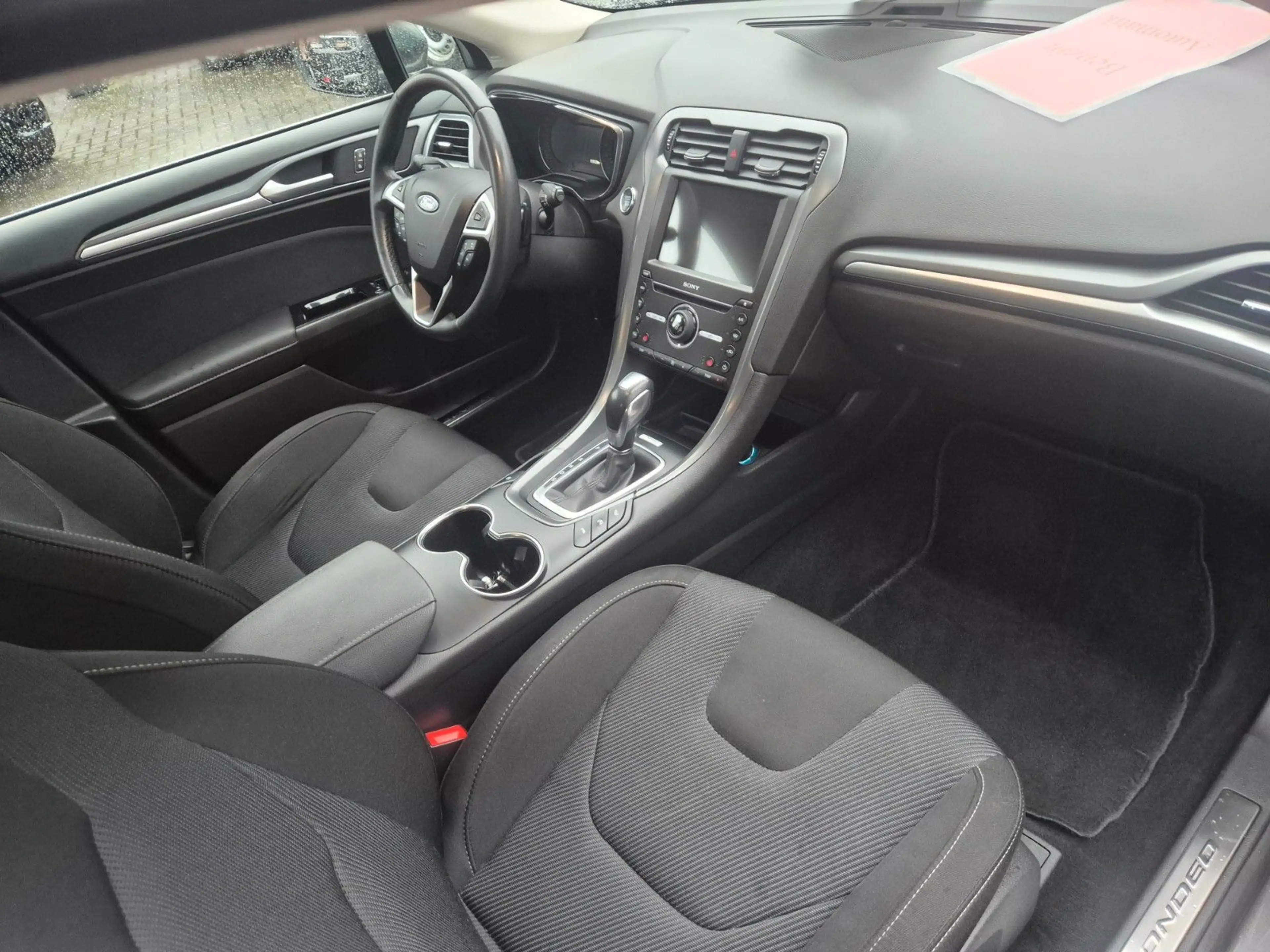 Ford Mondeo Turnier Titanium — photo 13