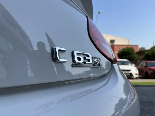 Mercedes-Benz C 63 Amg view 15